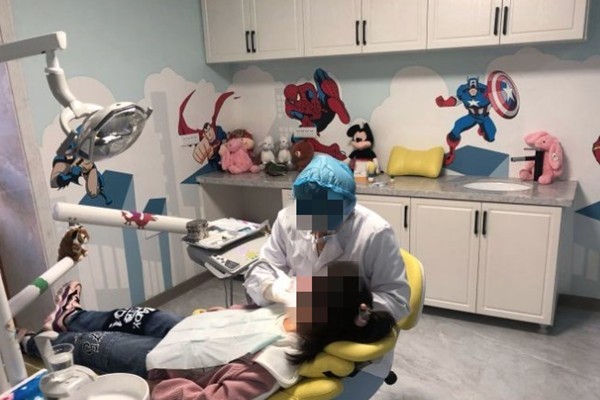 哈尔滨立美口腔怎么样？东北地区老牌机构，种牙质量好。